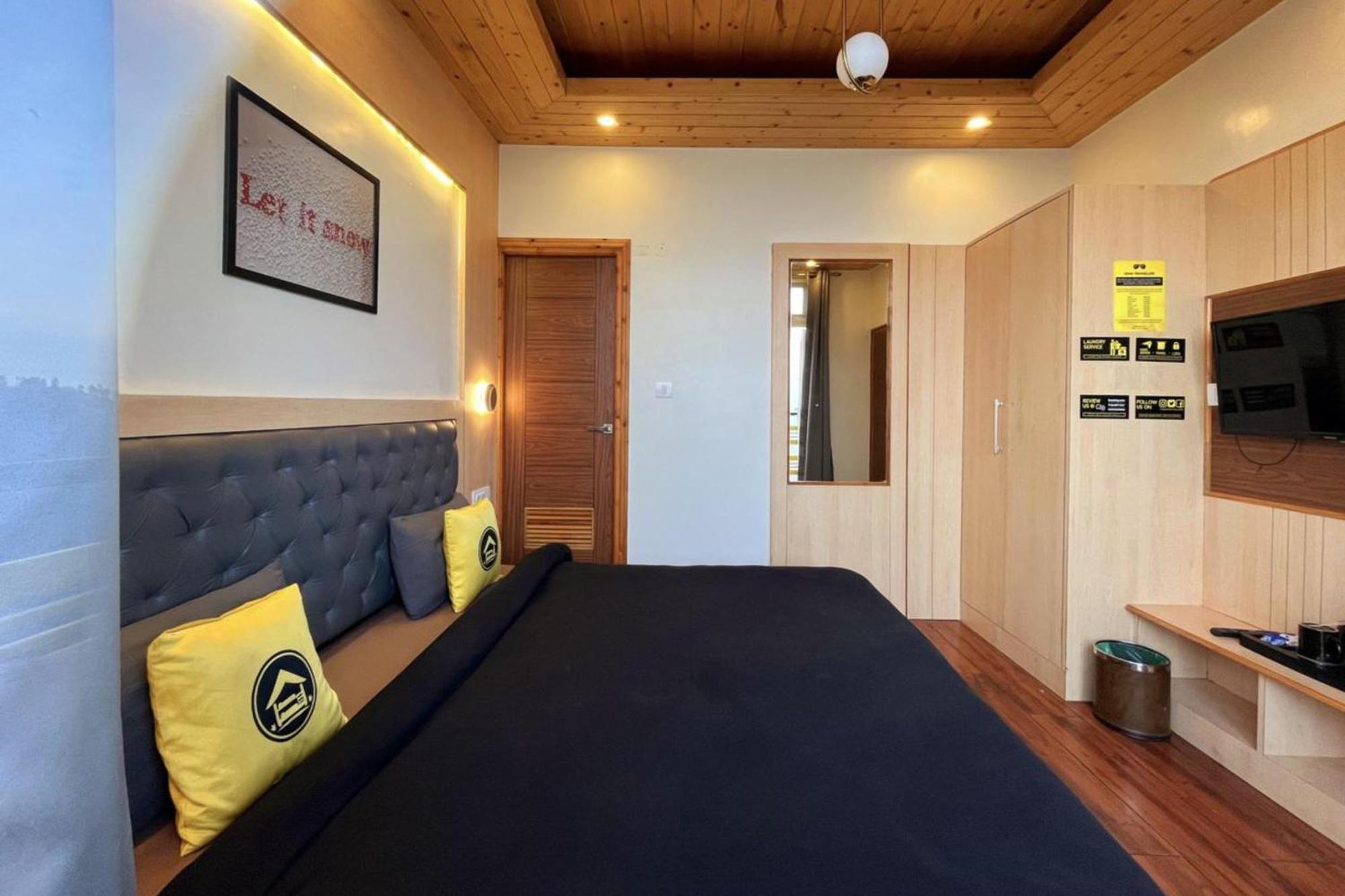 The Hosteller Kufri, Shimla Bilik gambar